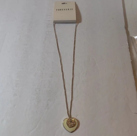 Forever 21 Gold-Tone Heart Necklace - Picture 1 of 6
